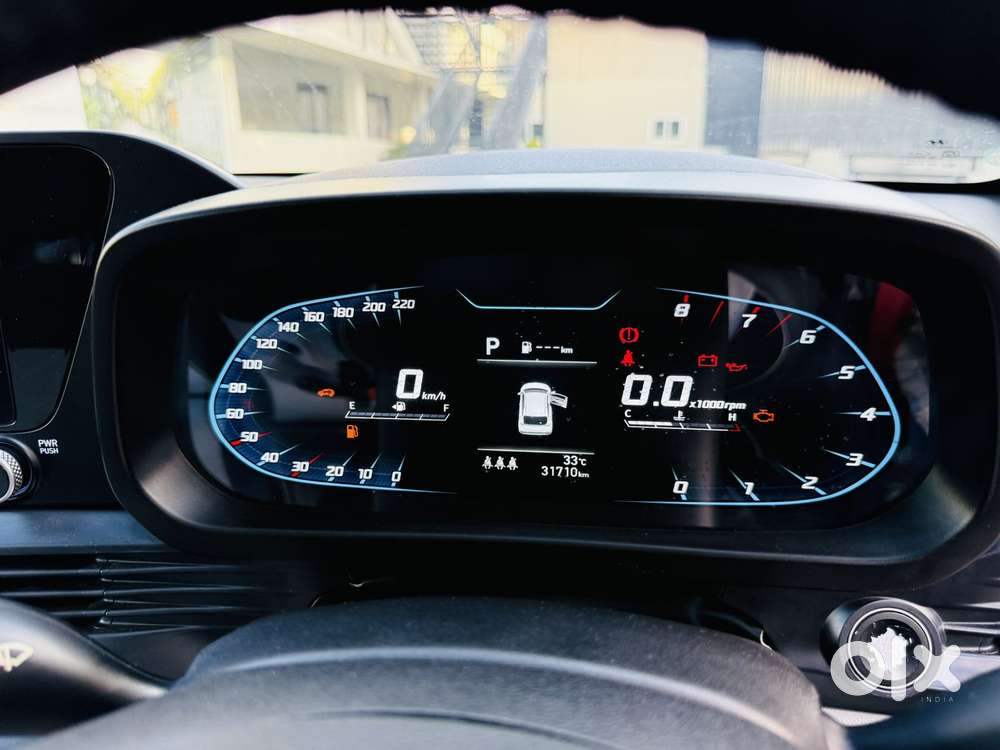 Hyundai New I20 1.2 Asta (o) Ivt, 2023, Petrol