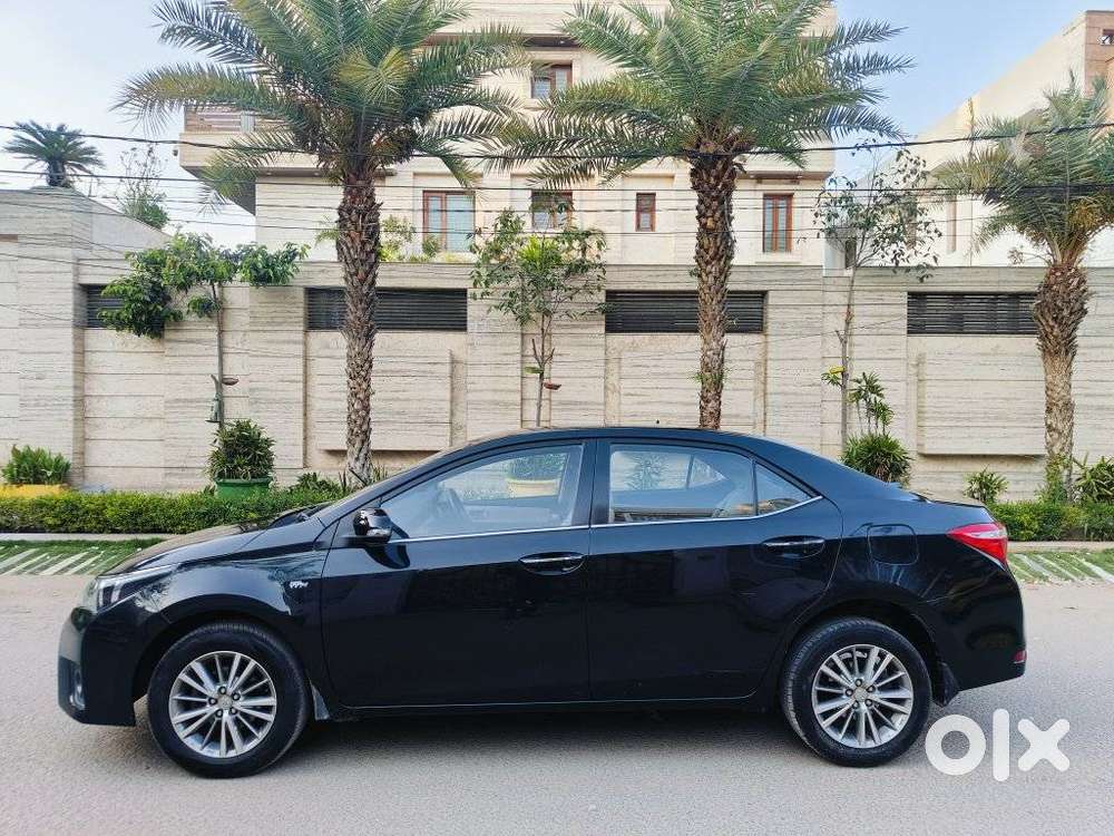 Toyota Corolla Altis 2013-2017 Vl At, 2017, Petrol