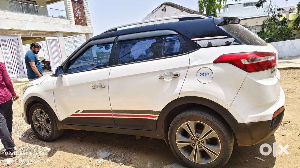 5 Seater Premium Car