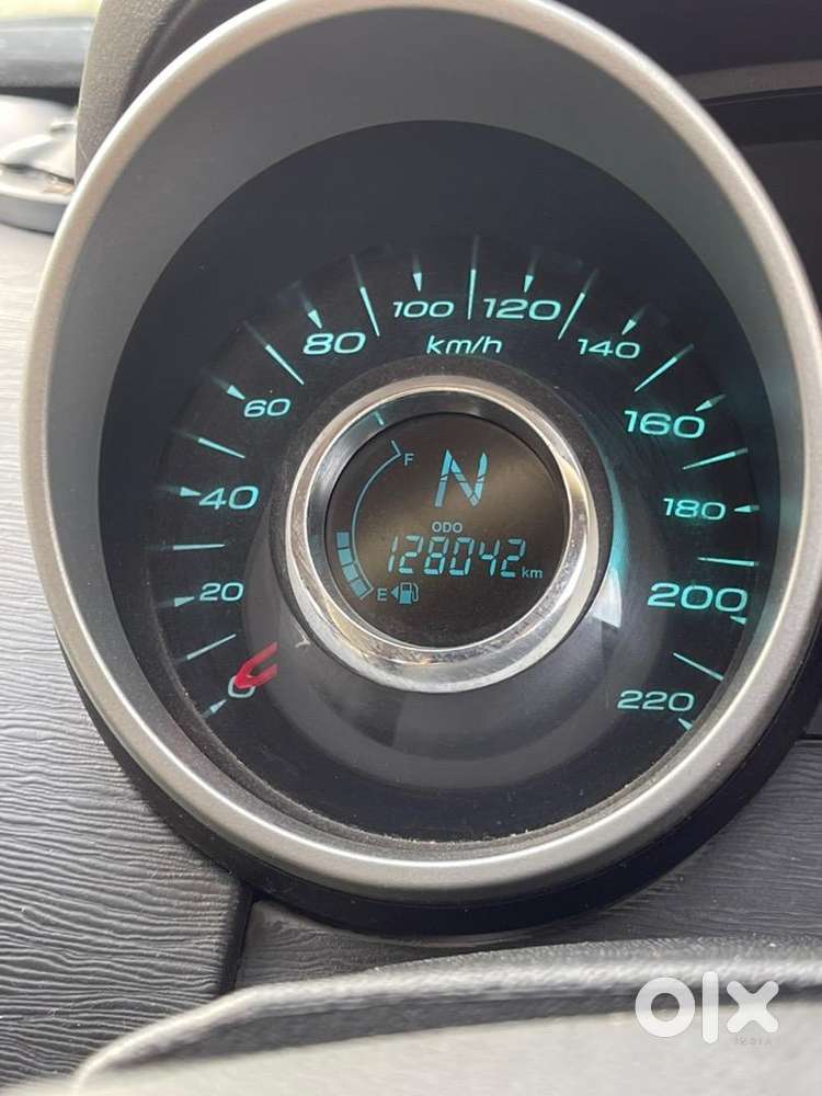 Mahindra Xuv500 2015 Diesel Well Maintained