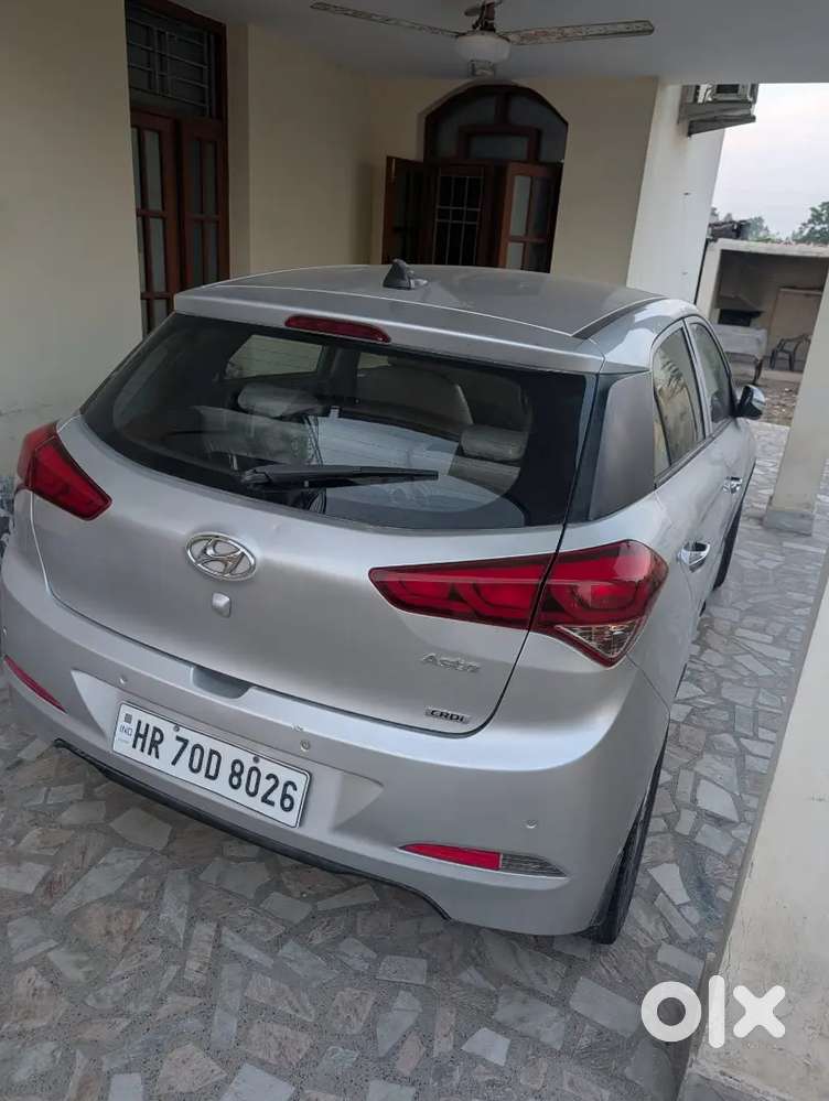 Hyundai I20 2015 Diesel 90000 Km Driven