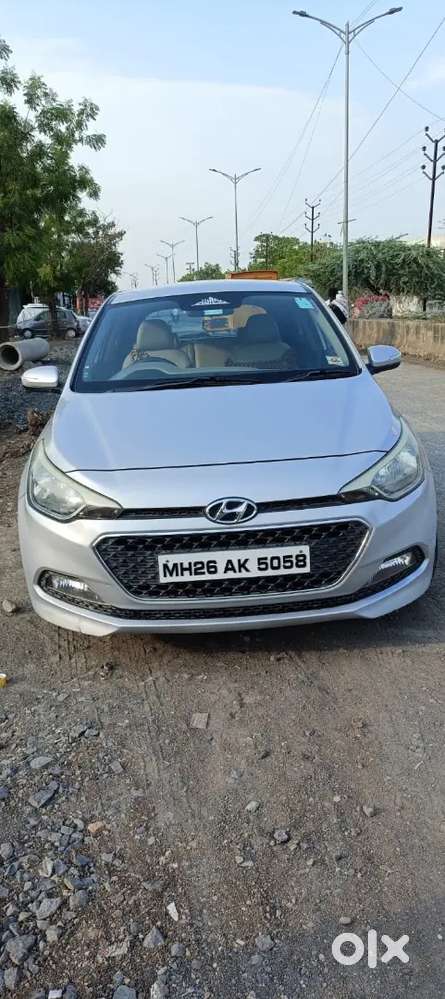 Hyundai I20 Asta 2015 Ke Last  Month  Ki Car Hai Good  Condition