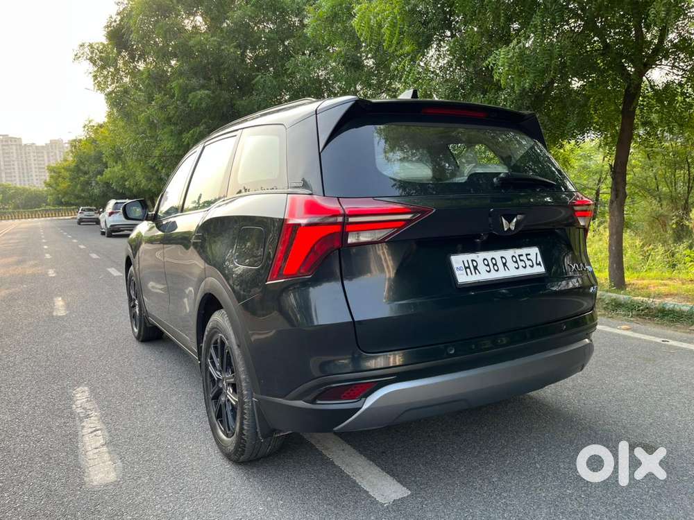Mahindra Xuv700 2.0 Ax 7 Petrol Mt Str, 2022, Petrol