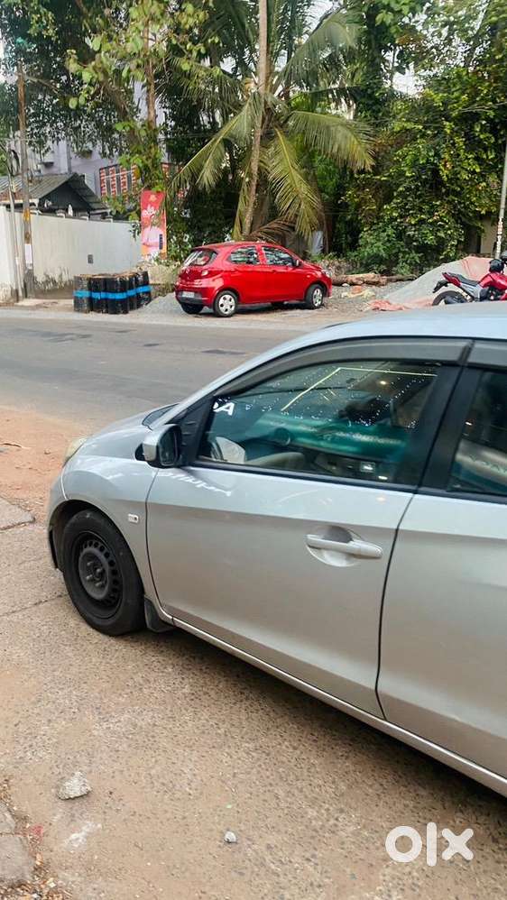 2014 Honda Amaze 25km Millege