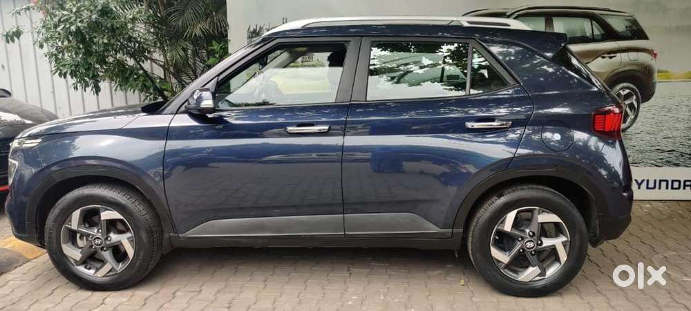 Hyundai Venue Sx+ At, 2020, Petrol