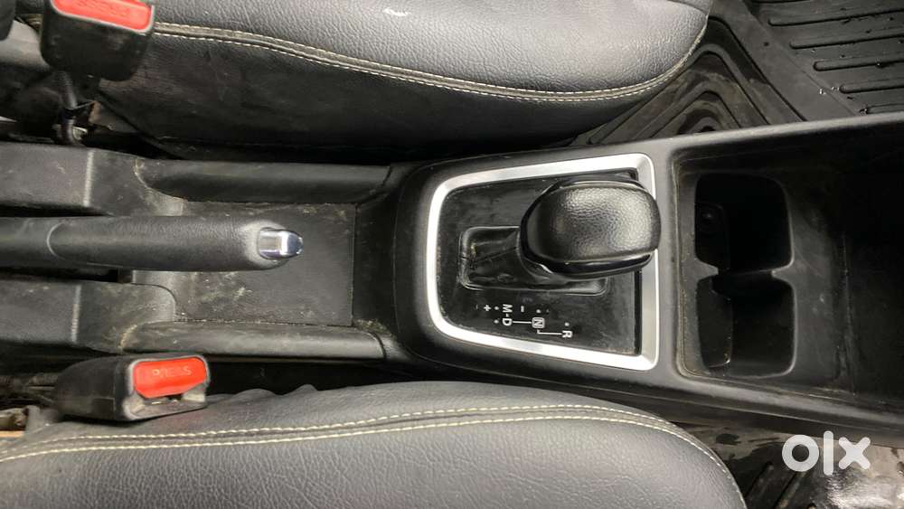 Maruti Suzuki Swift Amt Zxi, 2022, Petrol