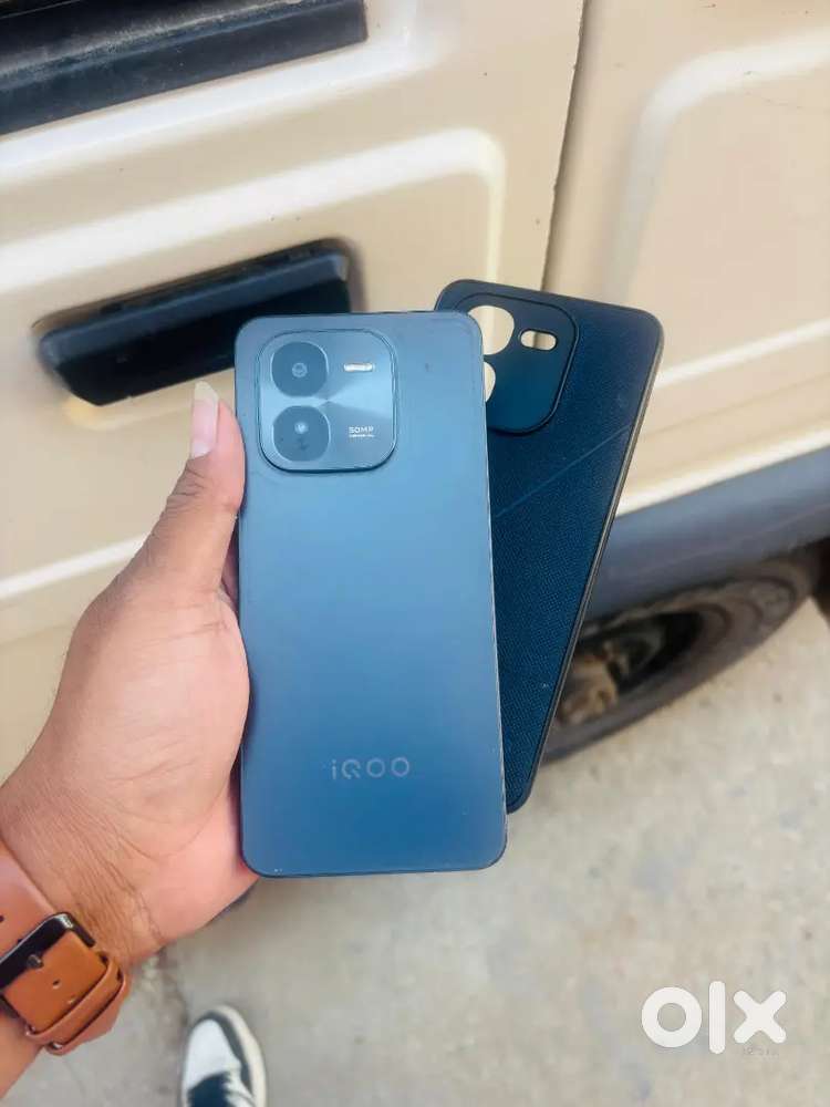 おはおは iQOO Z9x 5G 6 128 gb 6000mh battery - Mobile Phones in undefined