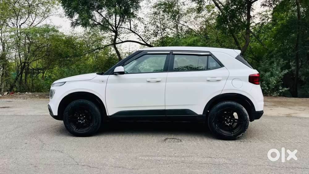 Hyundai Venue E 1.2 Petrol, 2021, Petrol