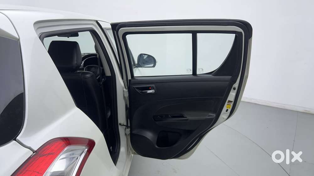 Maruti Suzuki Swift 1.3 Zxi, 2016, Petrol