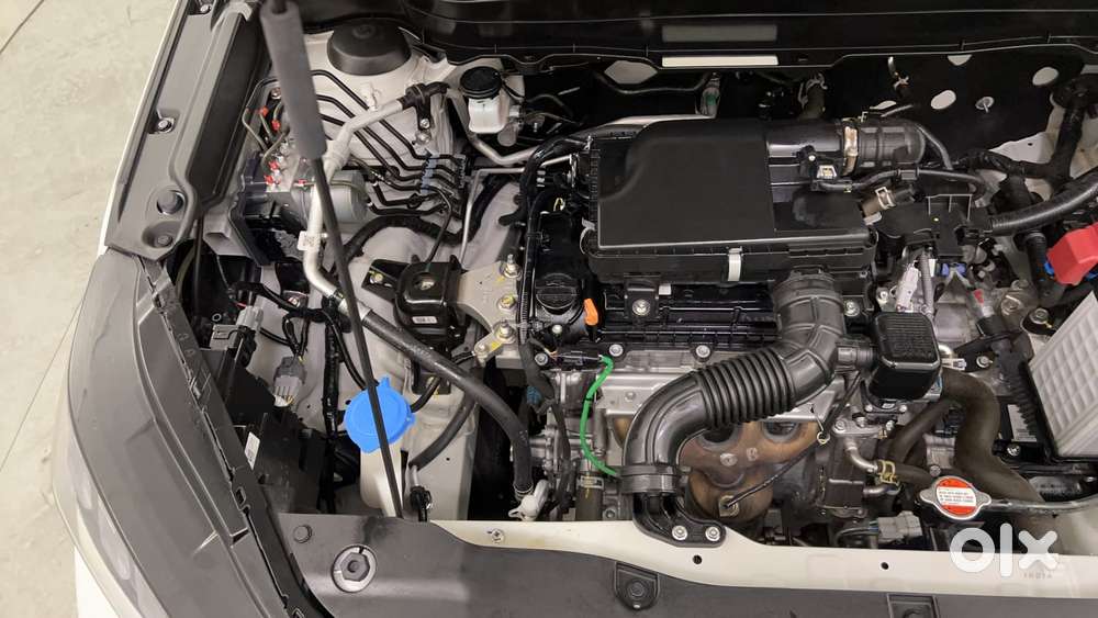 Maruti Suzuki Grand Vitara 1.5 Alpha Smart Hybrid At, 2025, Petrol