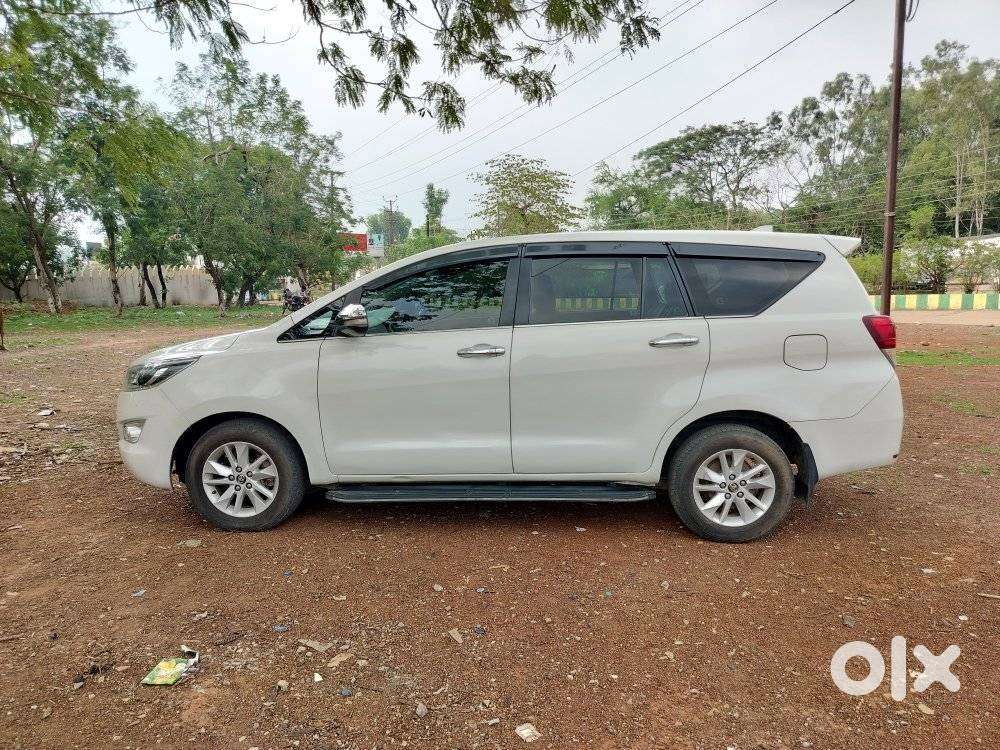Toyota Innova Crysta 2.8 Z, 2017, Diesel