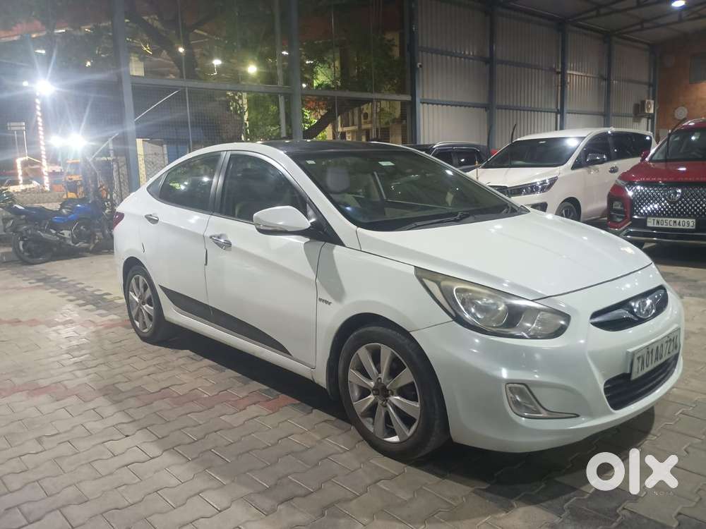 Hyundai Verna Sx(o) Petrol At, 2013, Petrol