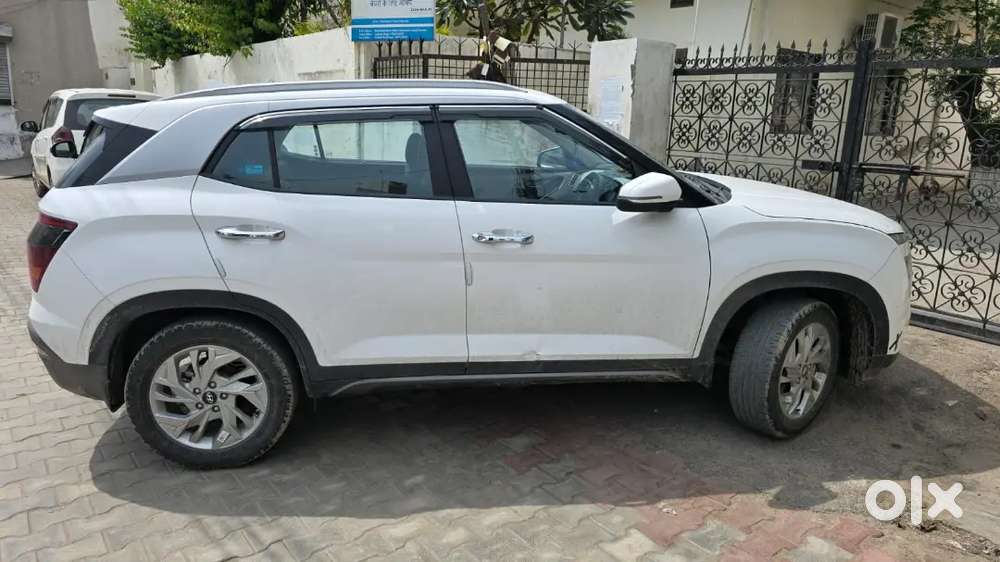 Hyundai Creta 2023 Petrol Well Maintained
