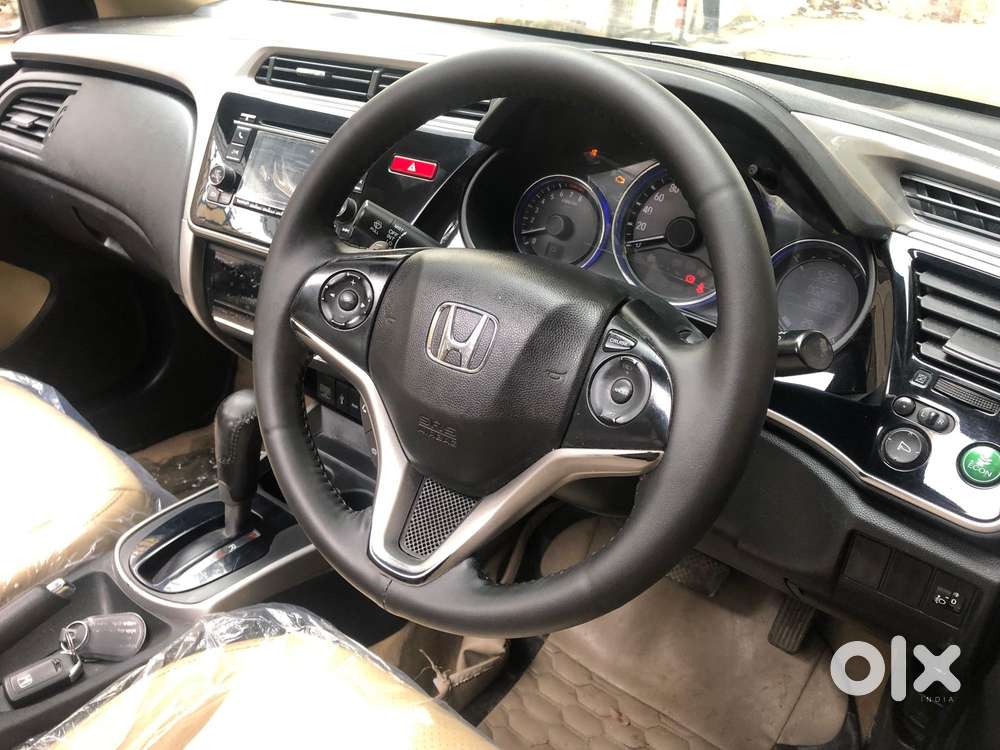 Honda City V At I-vtec, 2017, Petrol
