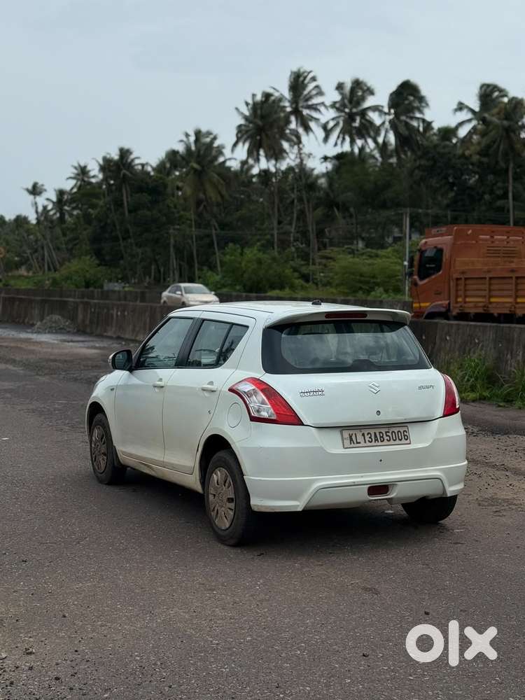 Maruti Suzuki Swift Vxi, 2013, Petrol