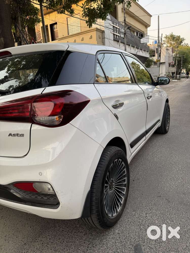Hyundai I20 E 2018 Diesel Asta Option, 2018, Diesel
