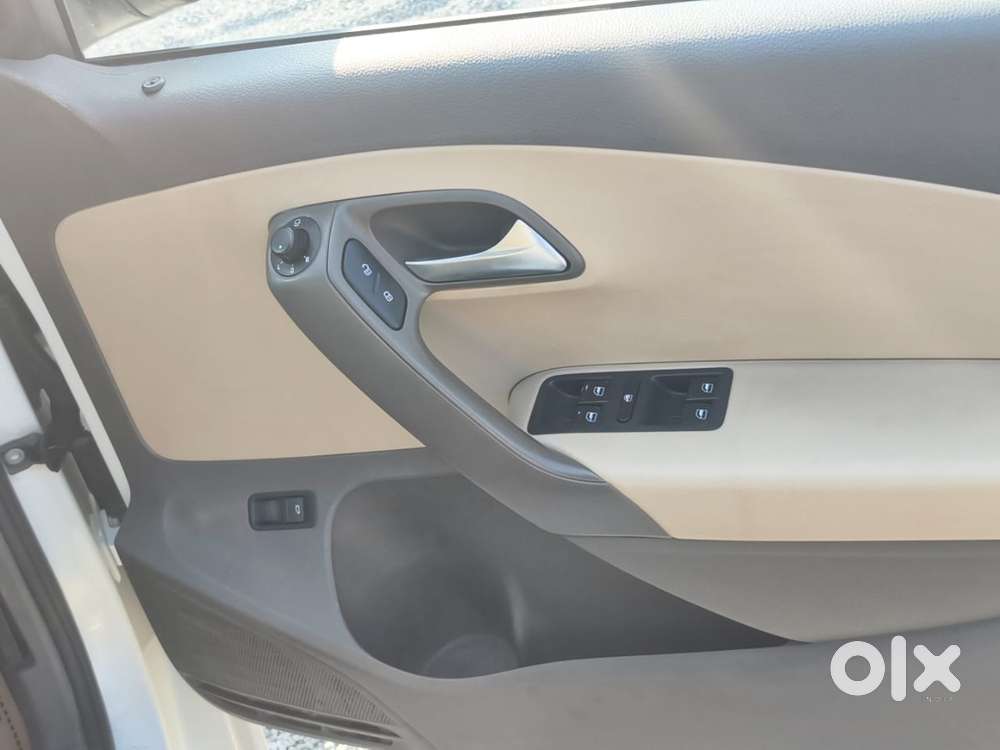 Volkswagen Vento 2013-2015 1.6 Highline, 2016, Diesel