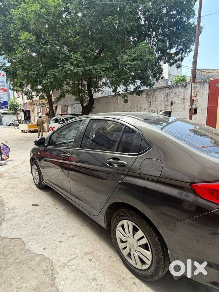 Reliable Honda City 2016