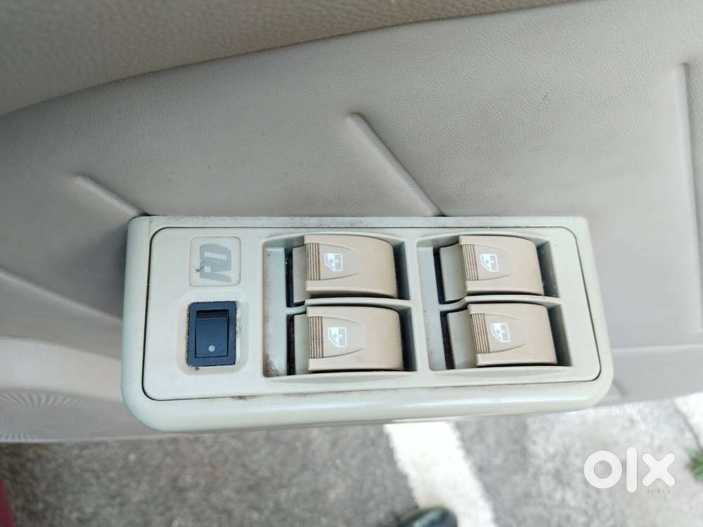 Hyundai Eon Era +, 2017, Petrol