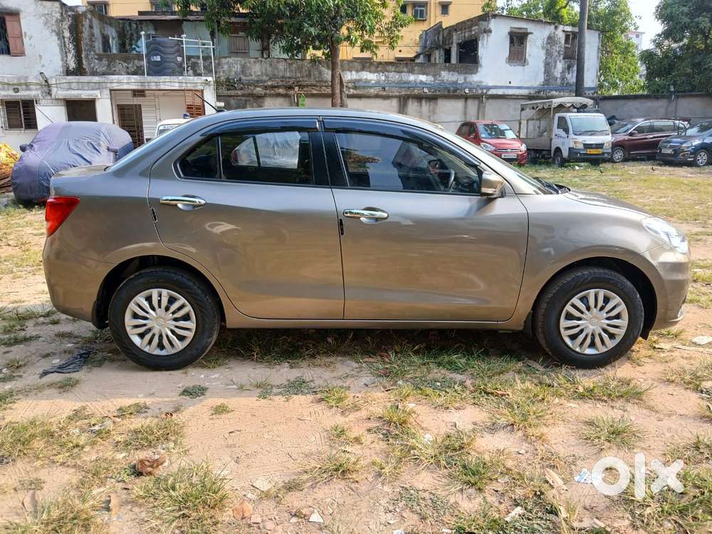 Maruti Suzuki Dzire 1.2 Vxi, 2021