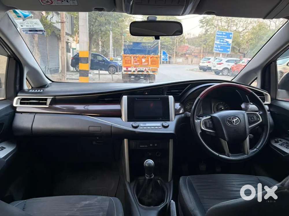 Innova Crysta Good Condition Gadi