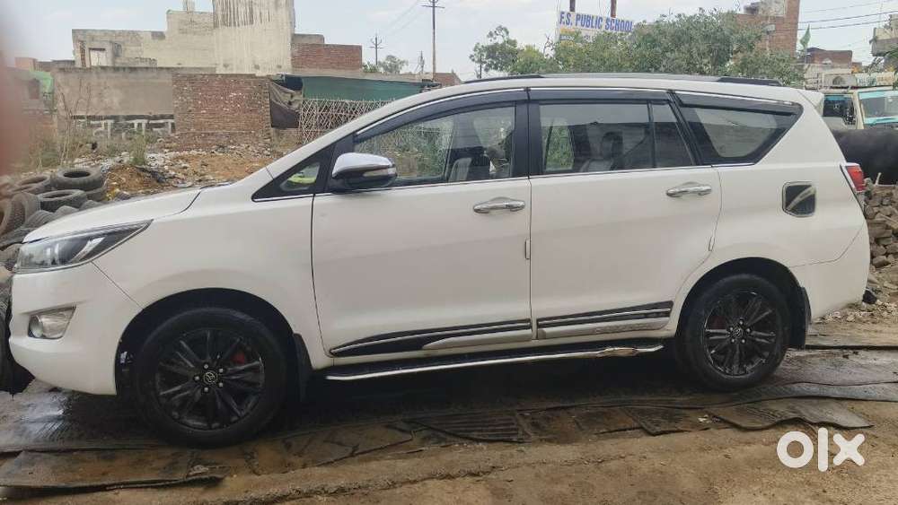 Toyota Innova Crysta 2.8 Z, 2016, Diesel
