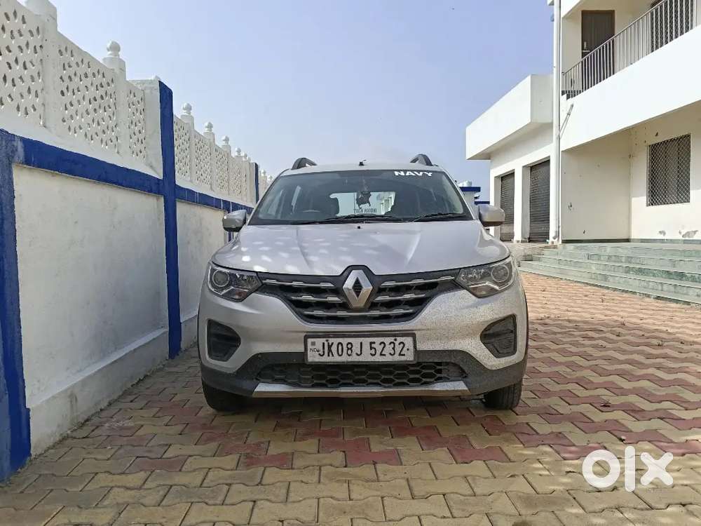Military Vehicle Renault Triber Rxt 2019
