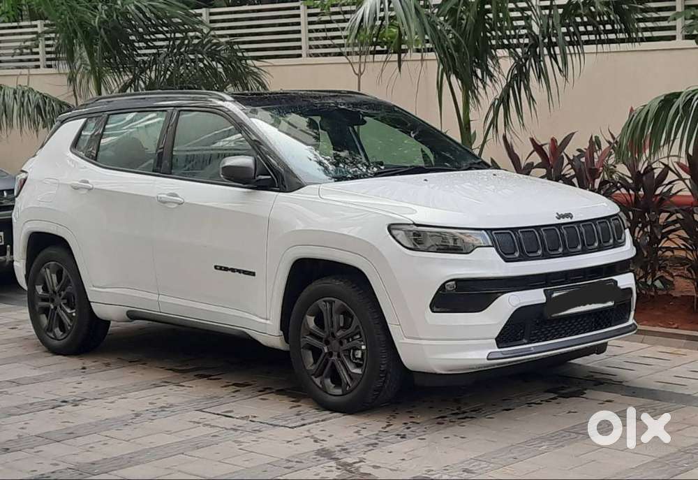 White Jeep Compass 5th Anniversary Edition For Sale