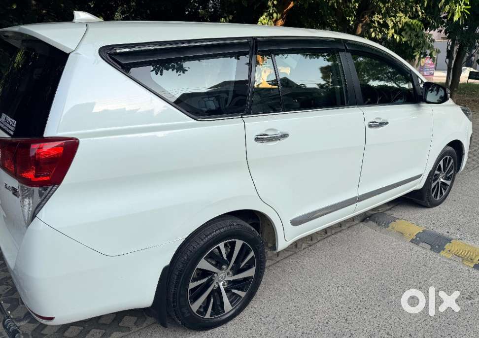 Toyota Innova Crysta 2.4 Z 7 Str, 2021, Diesel