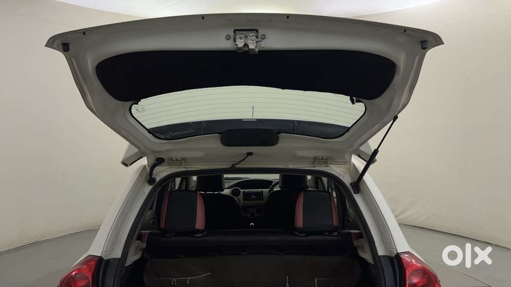 Toyota Etios Liva V, 2014, Petrol