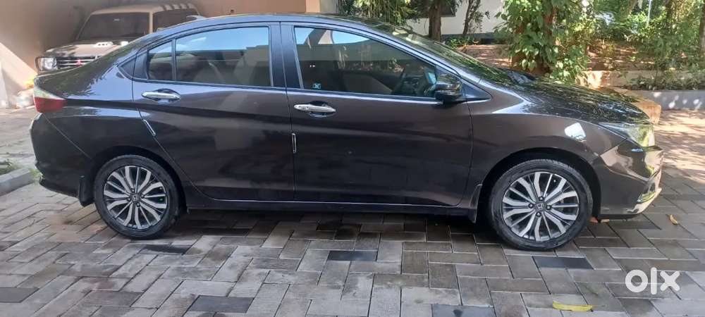 Honda City Zx Petrol 2020 Second Owner