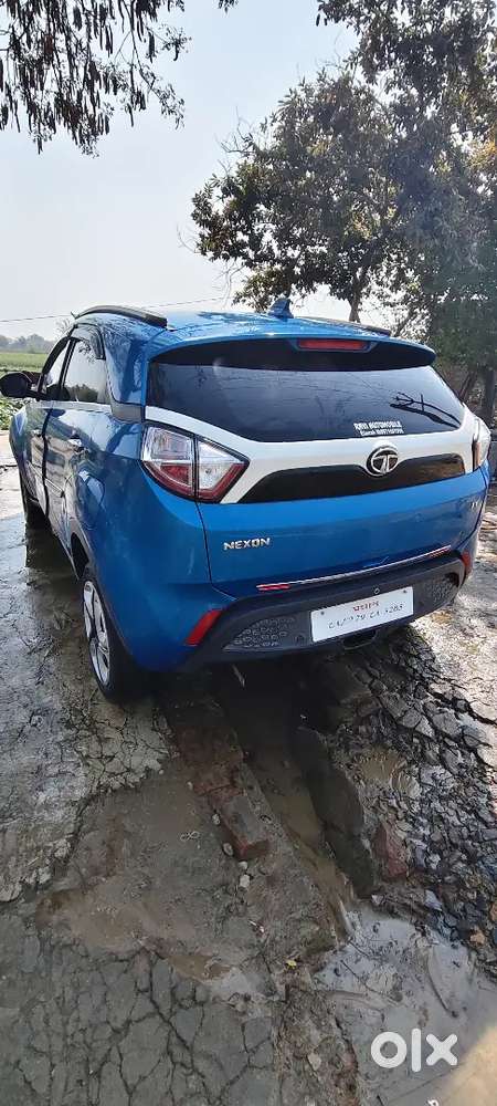 Tata Nexon 2019 Petrol 75000 Km Driven