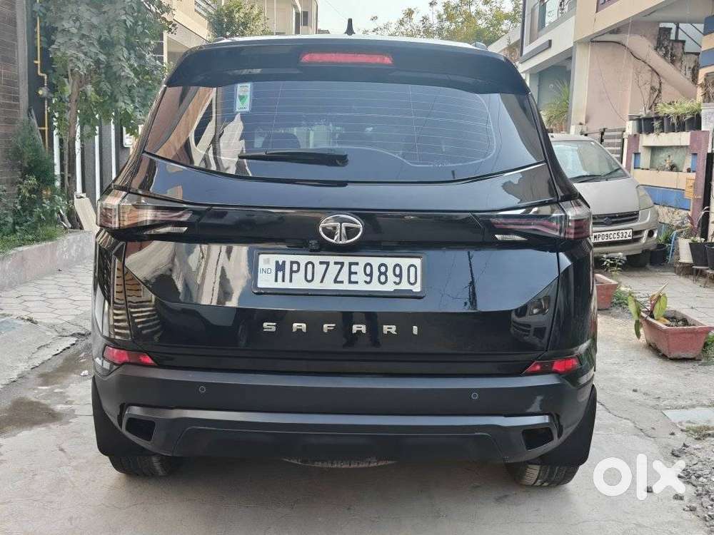 Tata Safari 2.0 Kryotec Xt Plus Dark Edition, 2023, Diesel