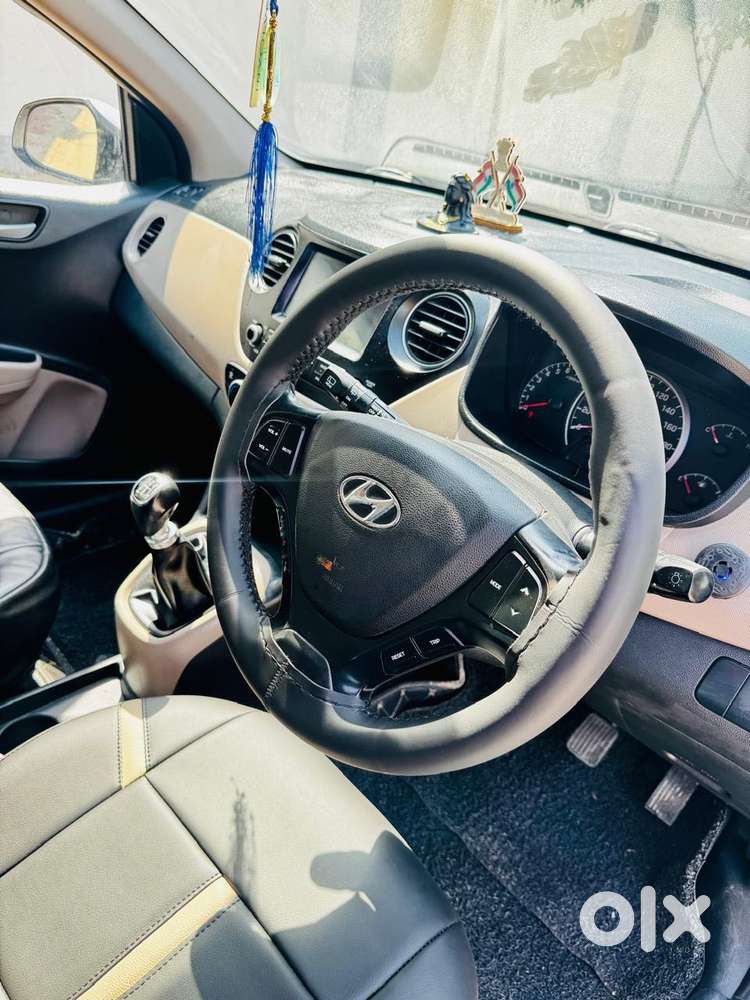 Hyundai Grand I10 Asta Option, 2017, Petrol