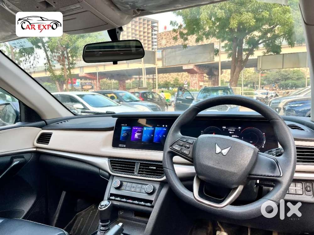 Mahindra Xuv700 2.2 Ax 5 Diesel Mt 7 Str, 2023, Diesel