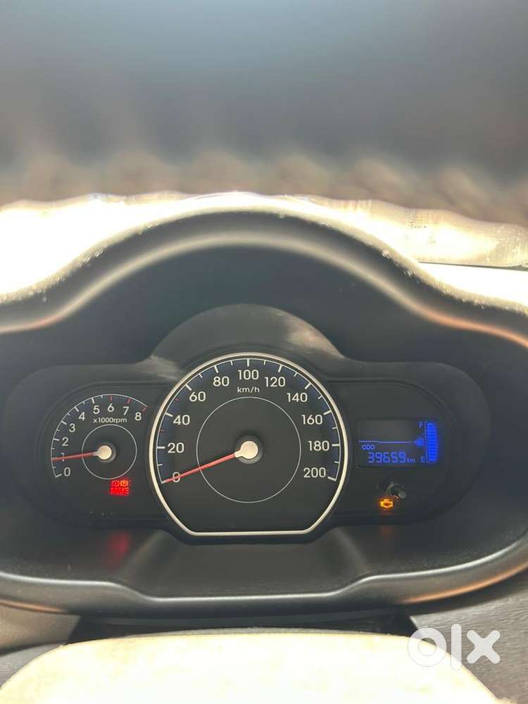 2nd Owner Hyundai Grand I10 2015