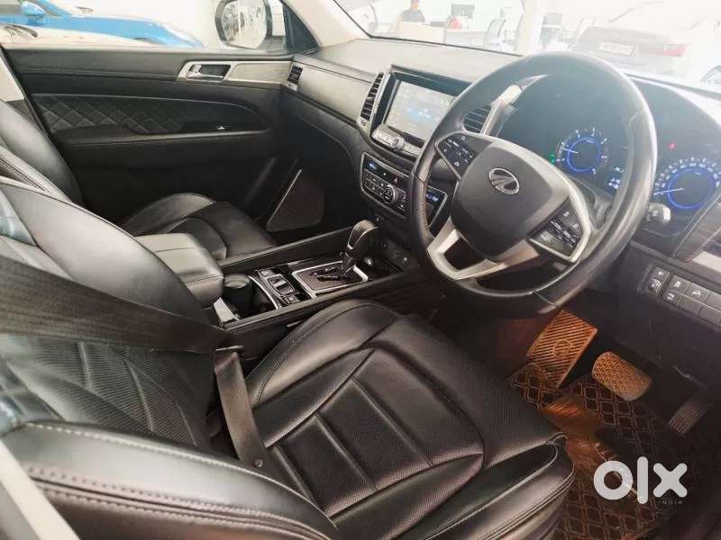 Mahindra Alturas G4, 2022, Diesel