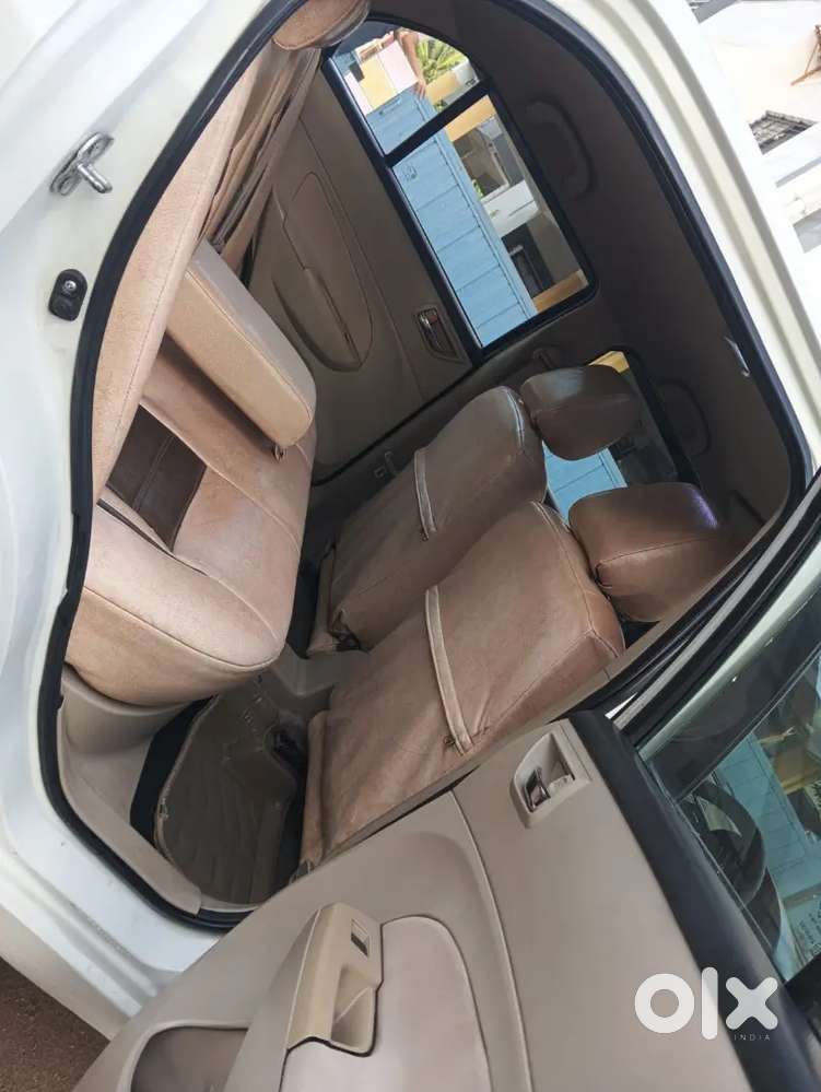 Maruti Suzuki Dzire 2012 Manual