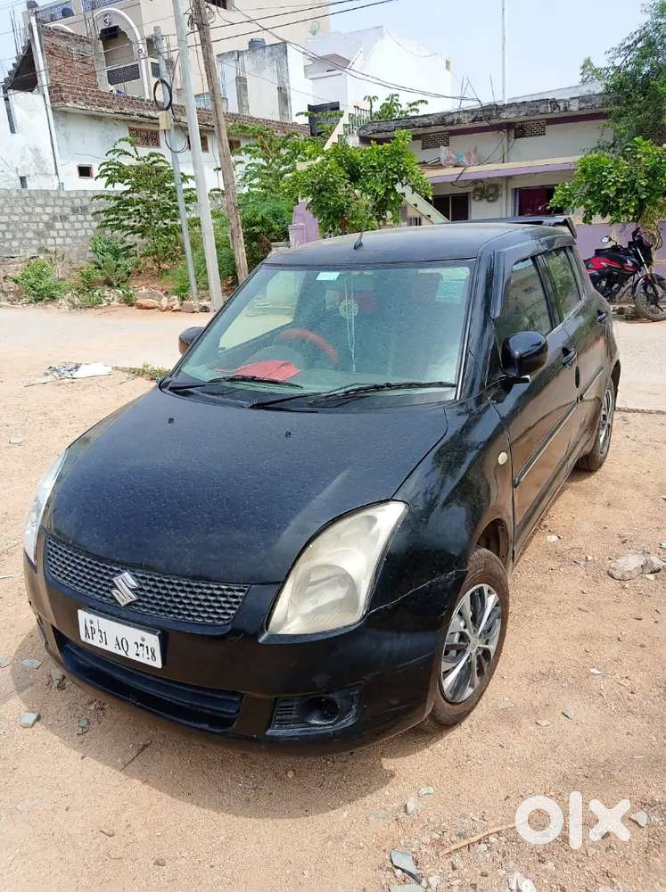 Maruti Suzuki Swift 2006 Petrol 130000 Km Driven
