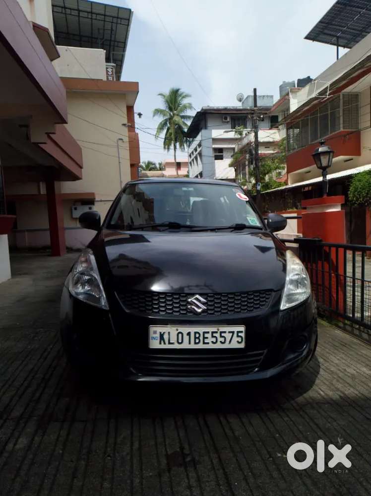 Maruti Suzuki Swift Diesel - 2012  Kl-01  Black