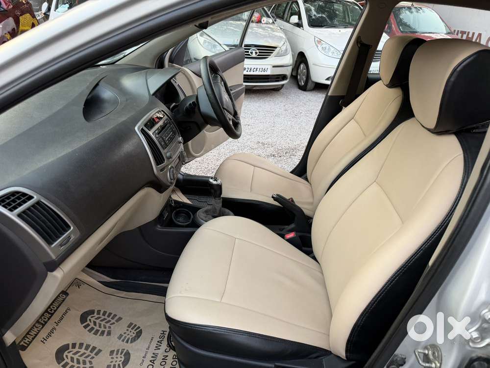 Hyundai I20 Sportz 1.4 Crdi 6 Speed Bs-iv, 2012, Diesel