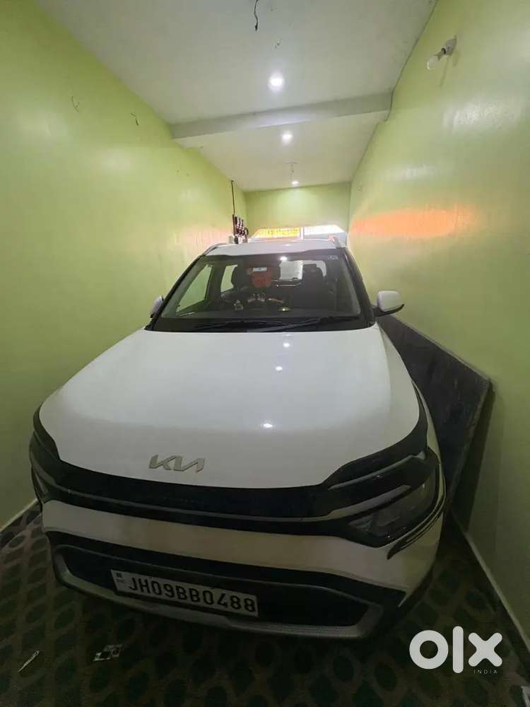 Kia Carens 2023 Model Very Good Condition