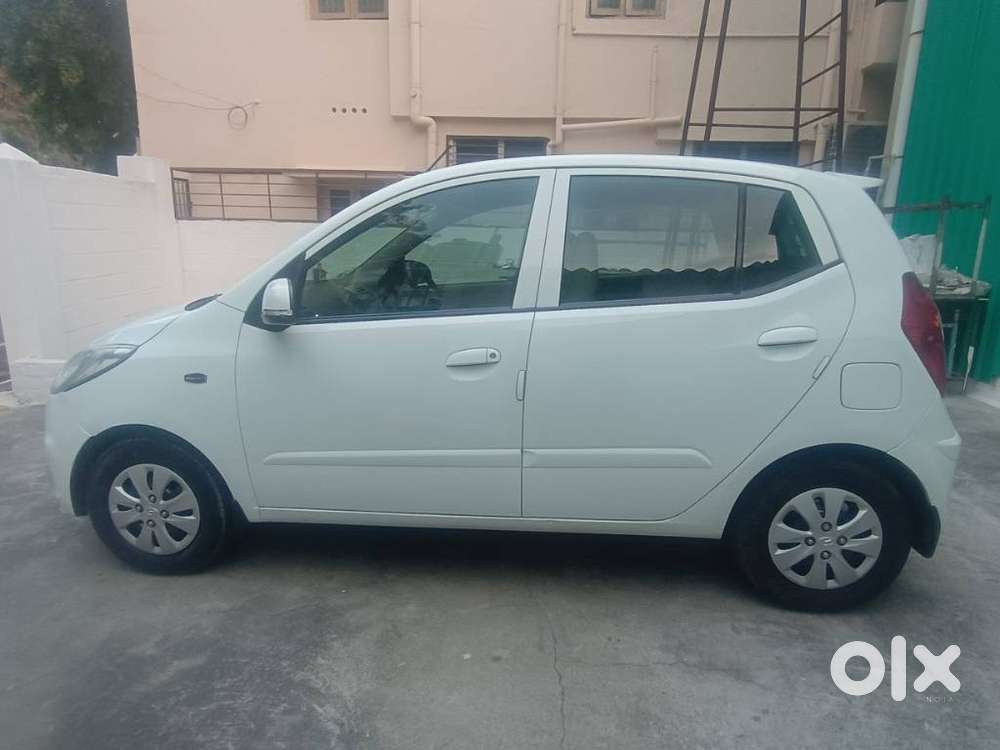 Hyundai I10 Sportz 1.2 Automatic Kappa2, 2013, Petrol