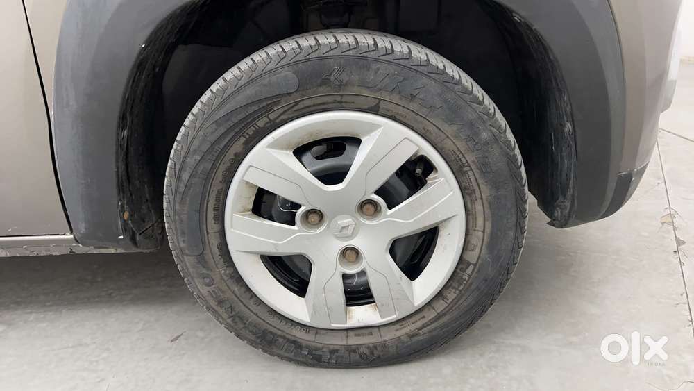 Renault Kwid 2019-ongoing 1.0 Rxt (o), 2018, Petrol