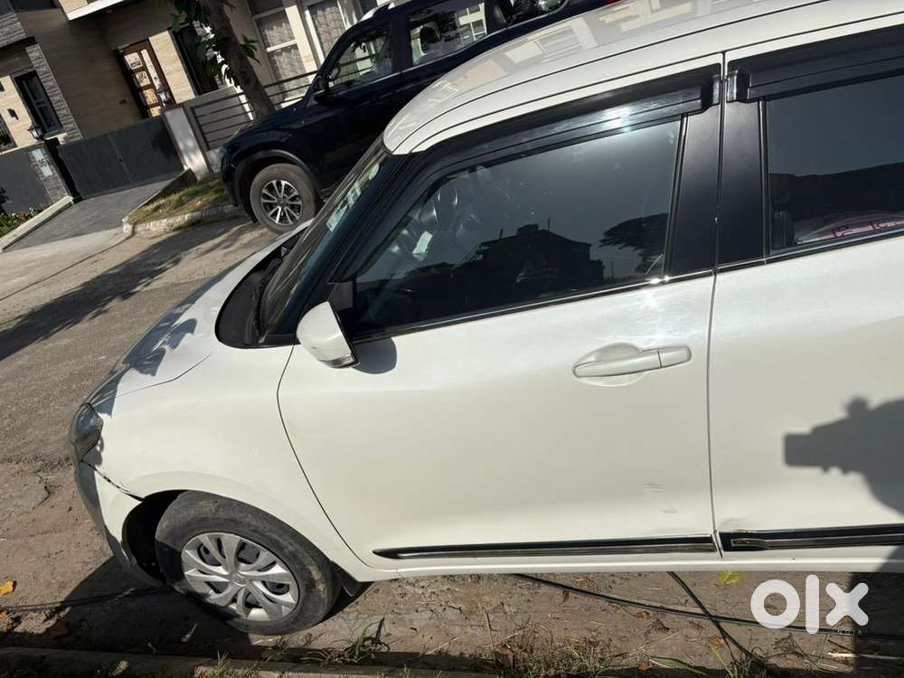Maruti Suzuki Swift 2022 Petrol 78000 Km Driven