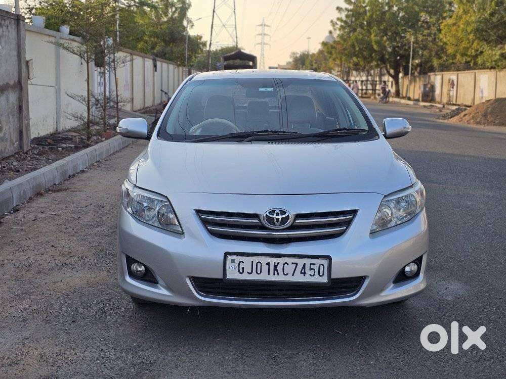 Toyota Corolla Altis 1.8 G Cng, 2010, Cng & Hybrids