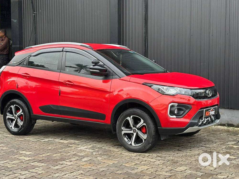 Tata Nexon 1.2 Revotron Xz Plus, 2023, Petrol