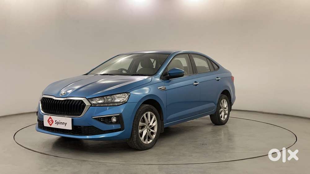 Skoda Slavia Ambition 1.0l Tsi At, 2023, Petrol