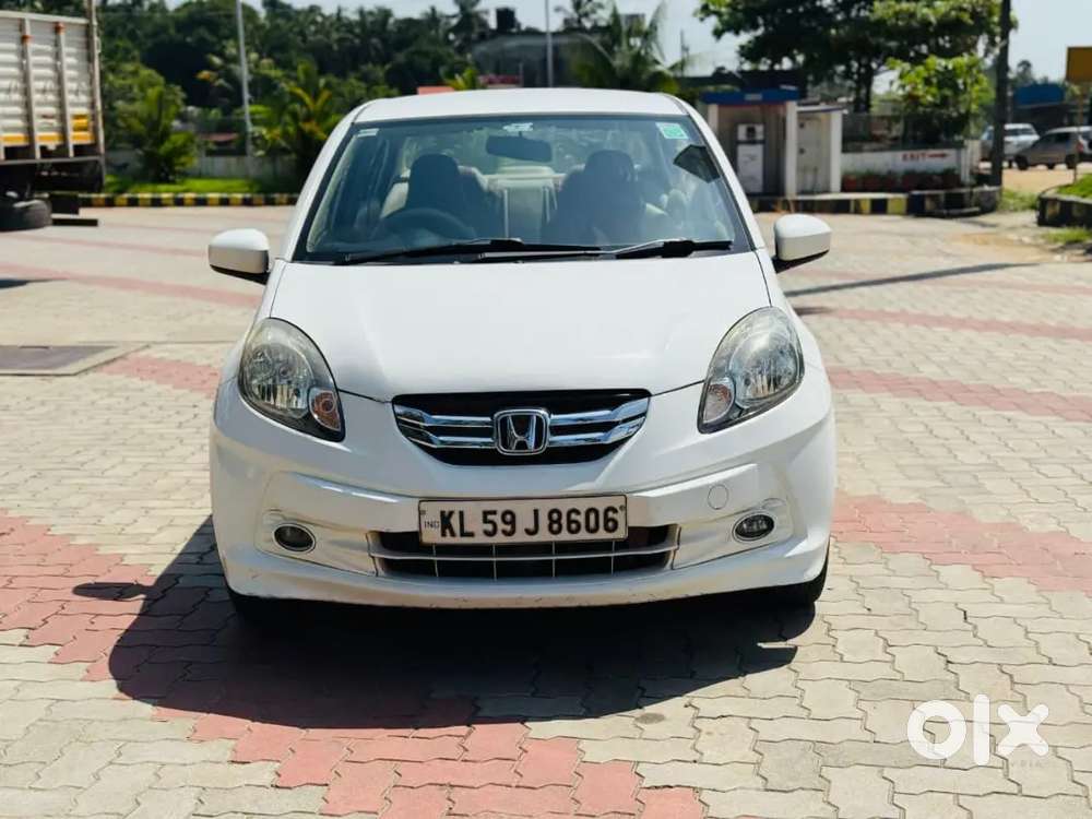 Honda Amaze 2014 Petrol Well Maintained