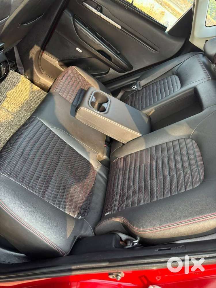 Kia Sonet Gtx Plus Turbo Dct Dt, 2020, Petrol